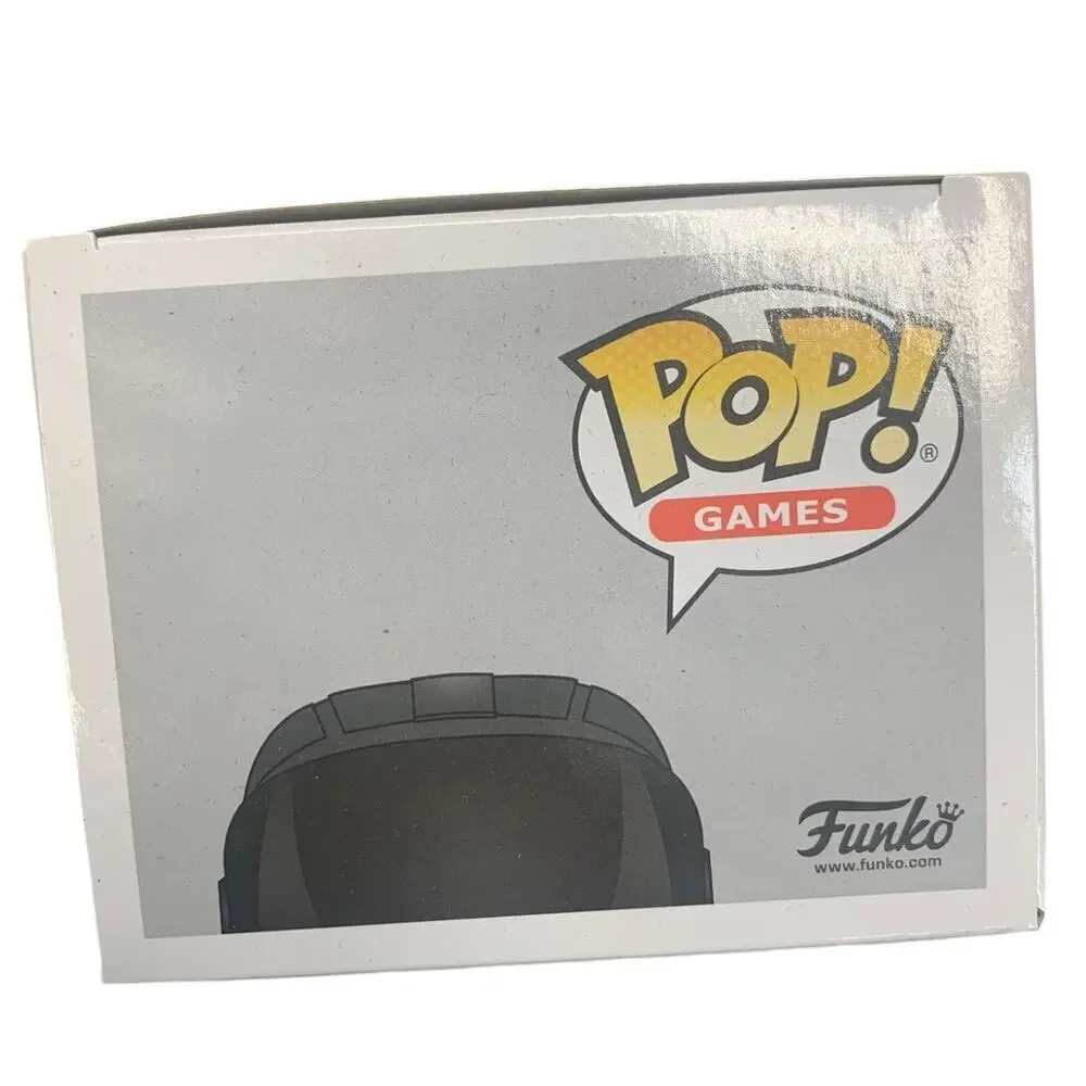 Funko Pop Fortnite Game #464 Dark Vanguard Vinyl Glow in‎ the Dark